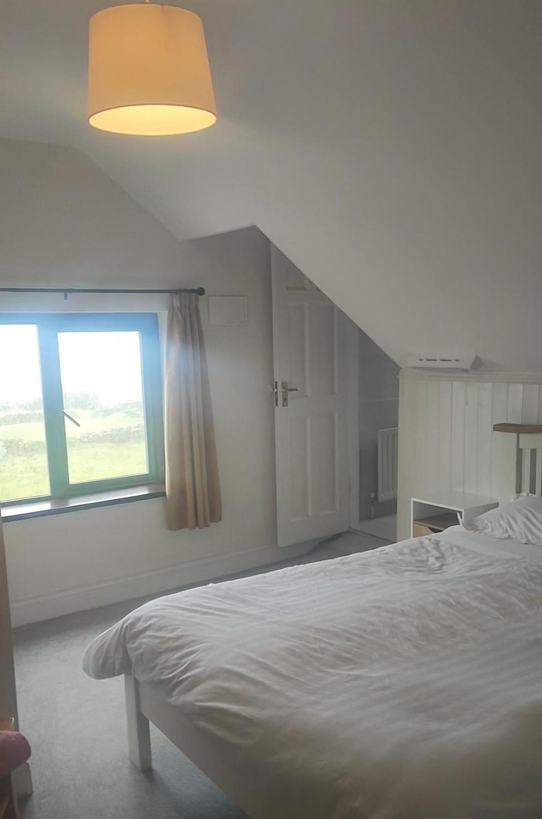 Lios Einne House Accommodation Inisheer Exterior foto